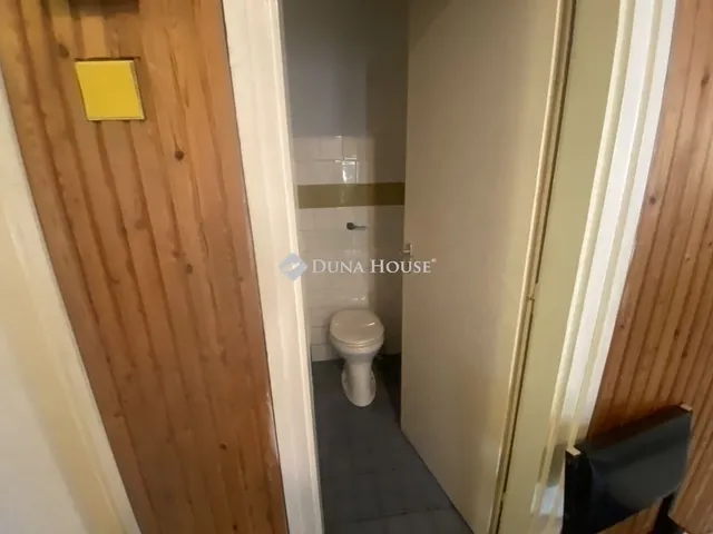 Eladó ház Monor 182 nm