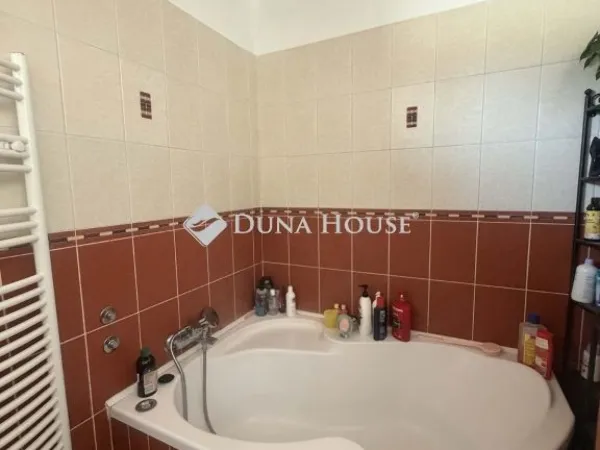 Eladó ház Üllő 100 nm