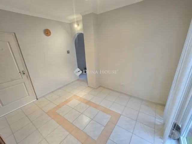 Eladó ház Pécel 172 nm