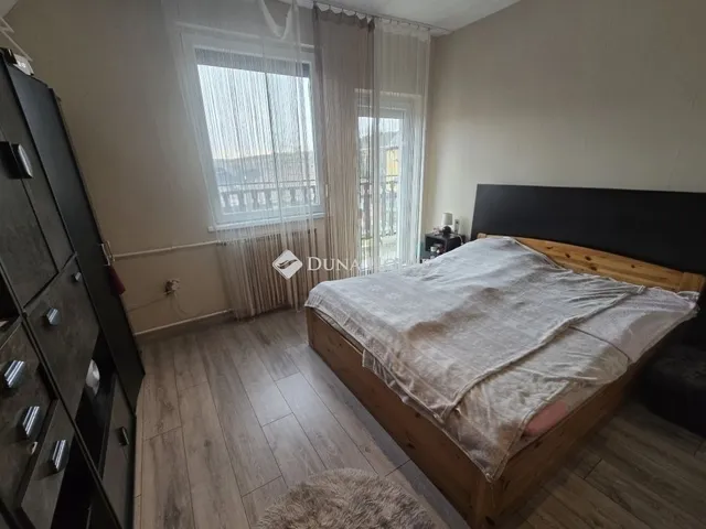 Eladó ház Pécel 172 nm