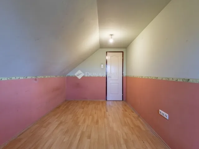 Eladó ház Budapest XVIII. kerület 240 nm