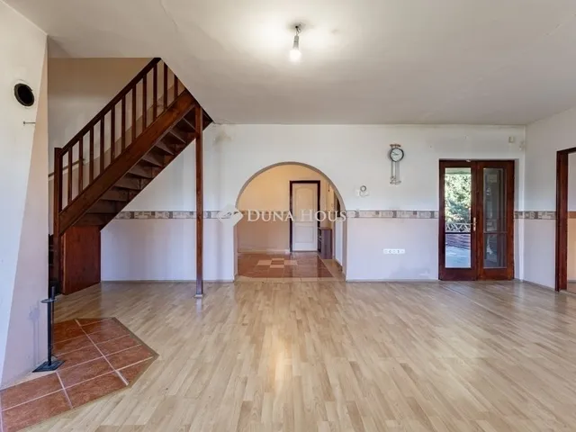 Eladó ház Budapest XVIII. kerület 240 nm