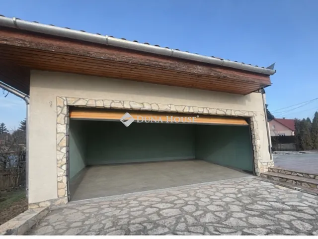 Eladó telek Gyömrő 830 nm