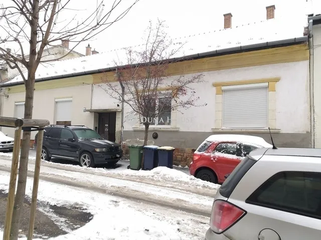 Eladó lakás Budapest X. kerület 15 nm