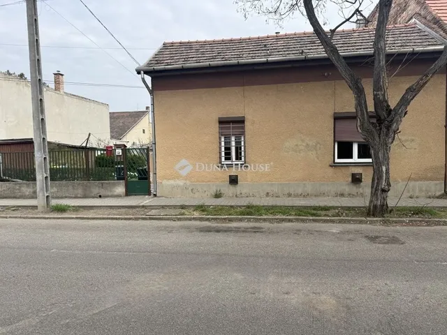 Eladó ház Budapest XIX. kerület, Óváros 76 nm