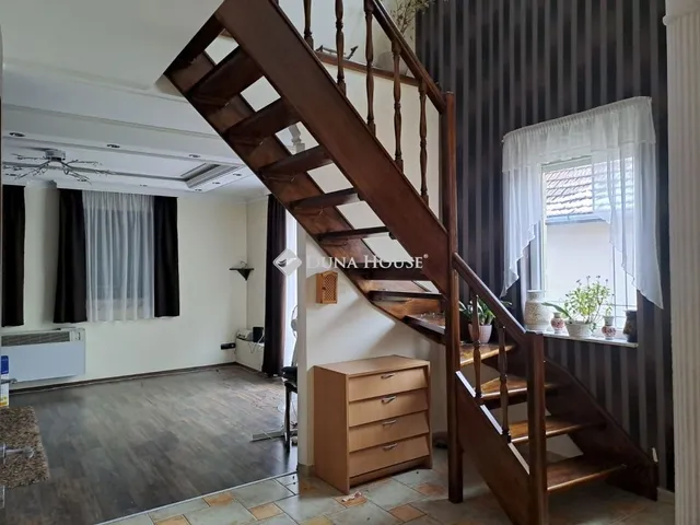 Eladó ház Jászberény 150 nm