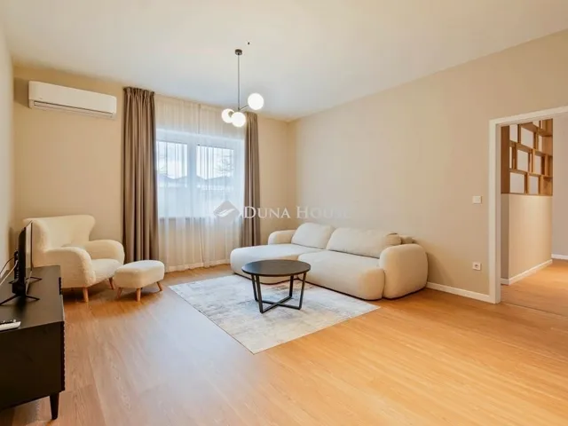 Eladó ház Budapest X. kerület, Óhegy 123 nm