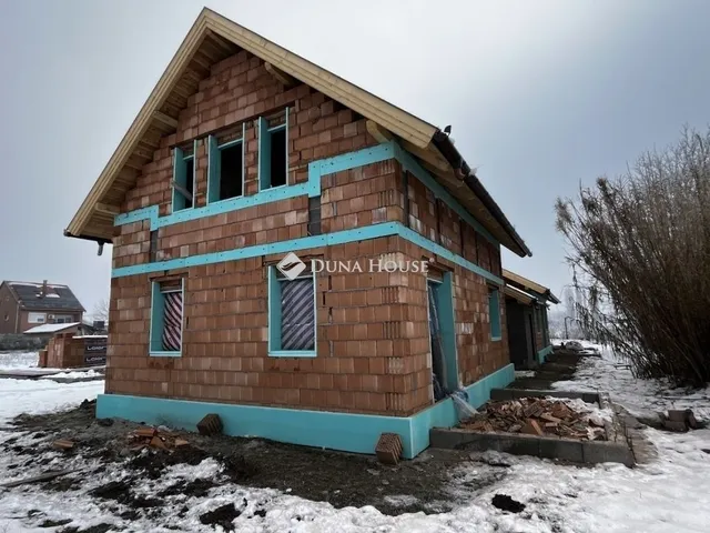 Eladó ház Monor 94 nm