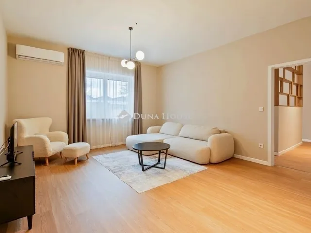 Eladó ház Budapest X. kerület, Óhegy 123 nm