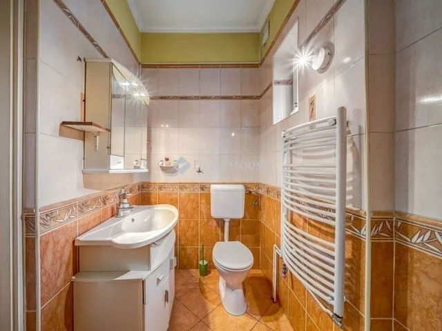 Eladó ház Budapest XVIII. kerület, Szemeretelep 64 nm