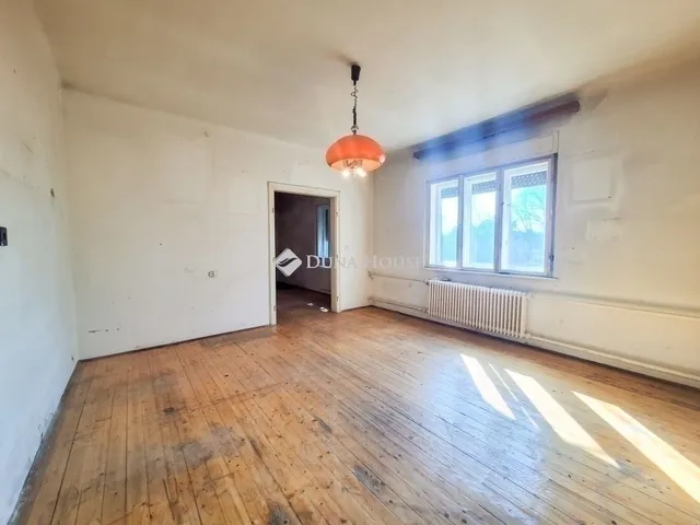 Eladó ház Budapest XVIII. kerület, Ferihegy 130 nm