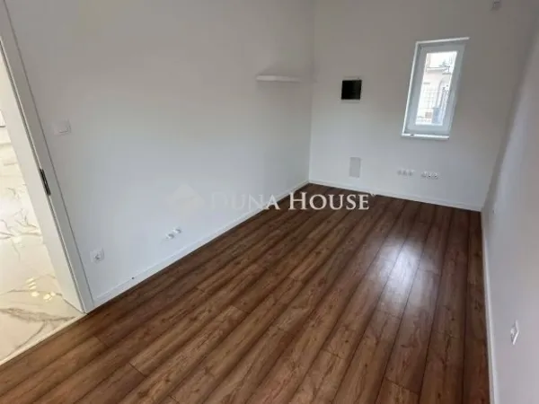 Eladó ház Vecsés 242 nm