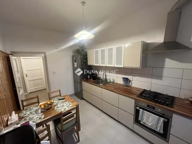 Eladó ház Monor 124 nm