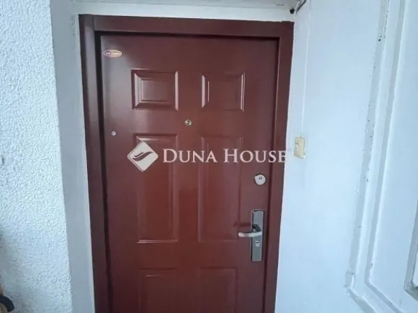 Eladó lakás Budapest X. kerület, Újhegy 68 nm