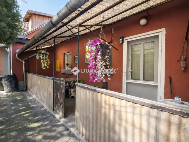 Eladó lakás Budapest XVIII. kerület, Újpéteritelep 29 nm