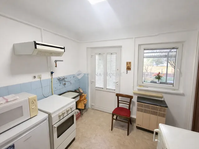 Eladó lakás Budapest XVIII. kerület, Újpéteritelep 29 nm