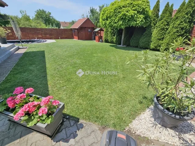 Eladó ház Üllő 132 nm