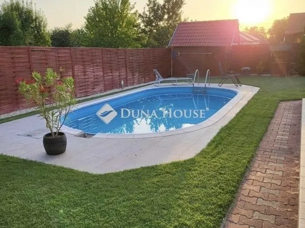 Eladó ház Üllő 132 nm