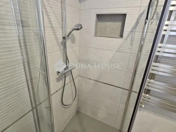 Eladó ház Üllő 132 nm