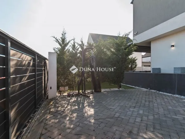 Eladó ház Budapest XVIII. kerület 110 nm