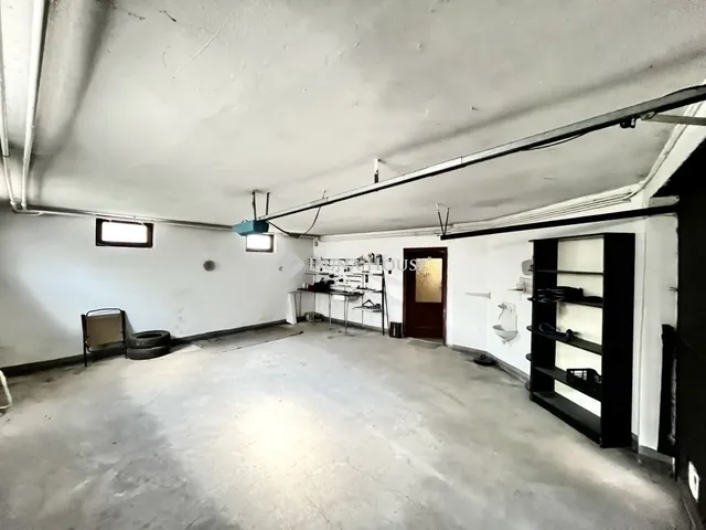 Eladó ház Budapest XVIII. kerület, Újpéteritelep 190 nm