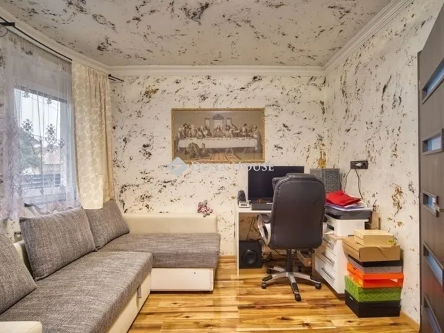 Eladó ház Gyál 194 nm