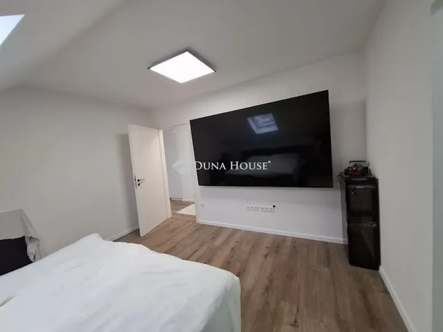 Eladó lakás Szigethalom 82 nm