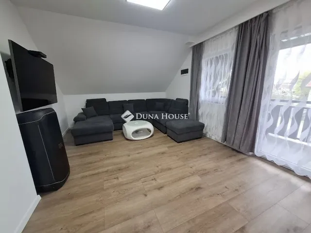 Eladó lakás Szigethalom 82 nm
