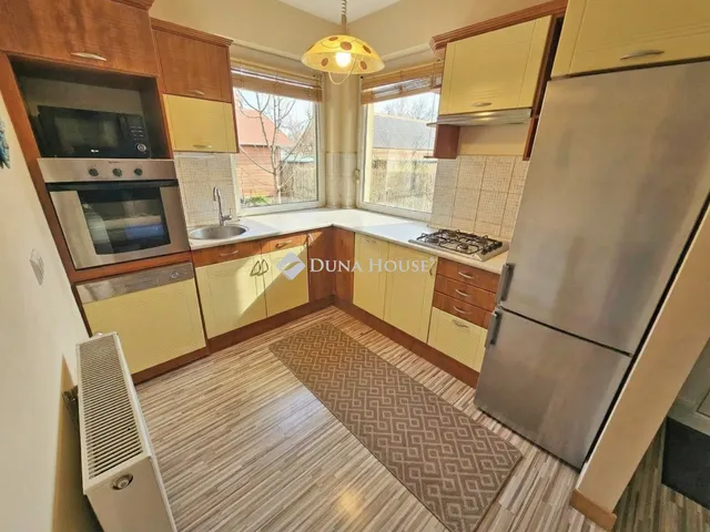 Eladó lakás Üllő 92 nm