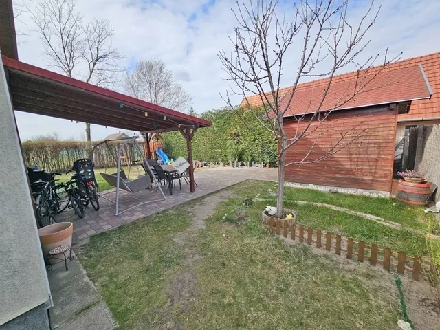 Eladó lakás Üllő 92 nm