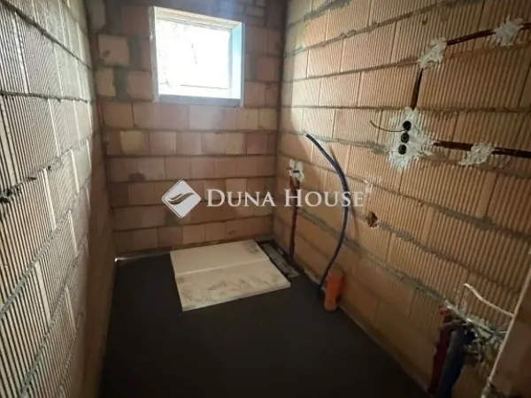 Eladó ház Monor 139 nm