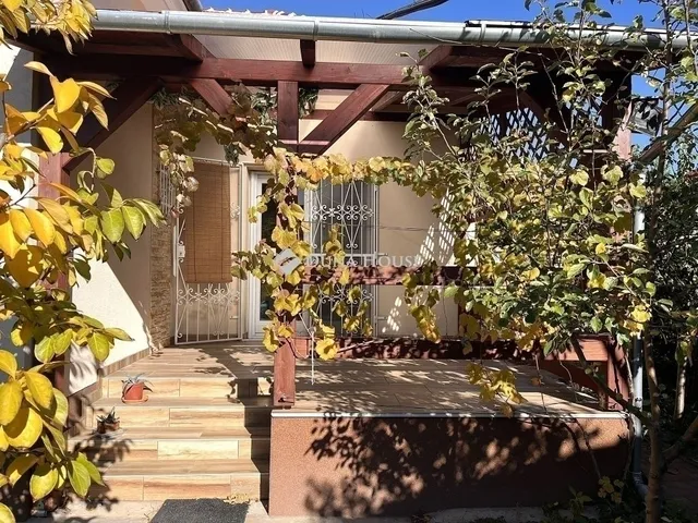 Eladó ház Budapest XVIII. kerület 118 nm