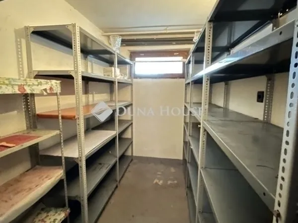 Eladó ház Budapest XVIII. kerület 190 nm