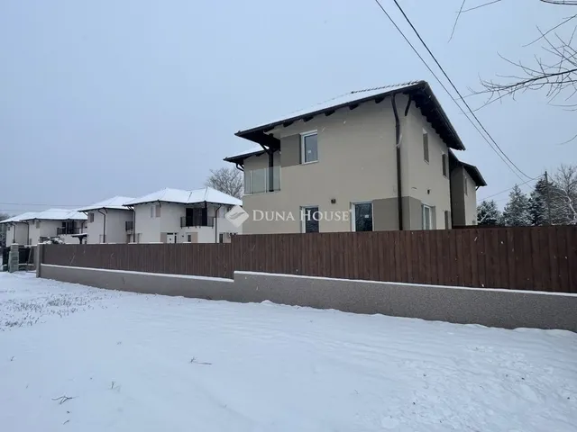 Eladó ház Vecsés 163 nm