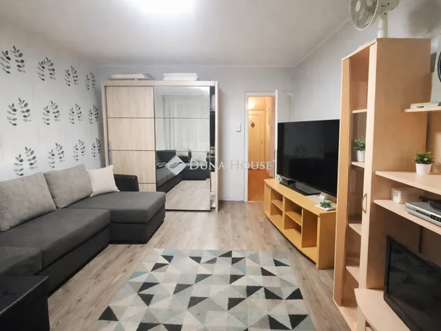 Eladó lakás Budapest X. kerület, Újhegy 50 nm