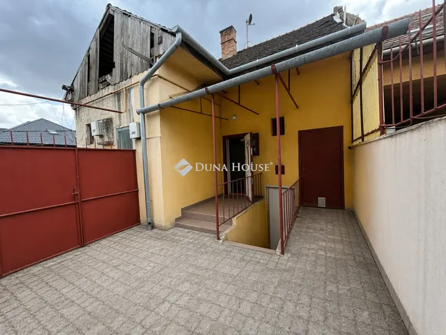 Eladó ház Budapest XVIII. kerület 39 nm