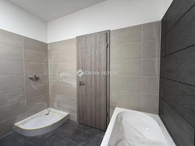 Eladó ház Budapest XVIII. kerület 112 nm