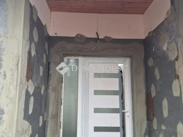 Eladó ház Kiskunlacháza 99 nm