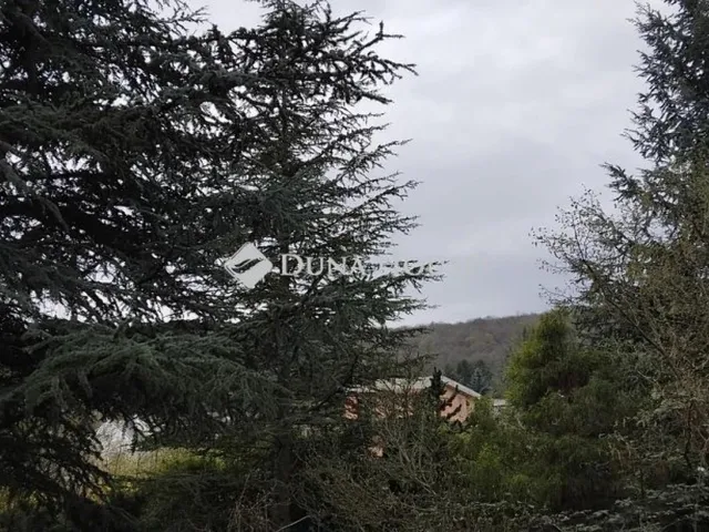 Eladó telek Budapest II. kerület 964 nm