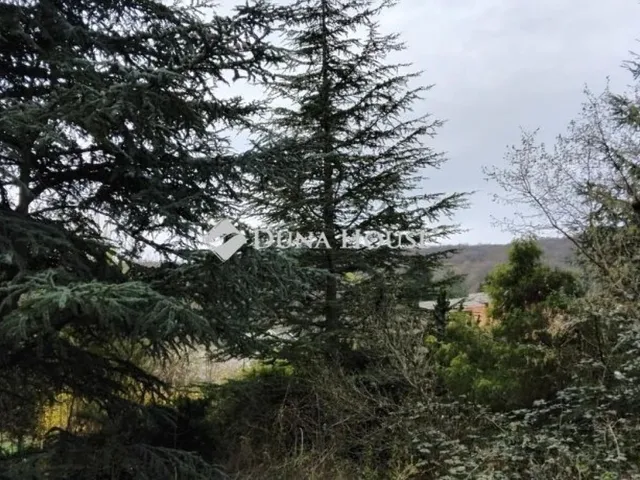 Eladó telek Budapest II. kerület 964 nm