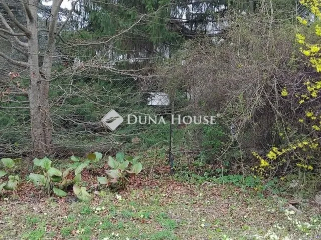 Eladó telek Budapest II. kerület 964 nm