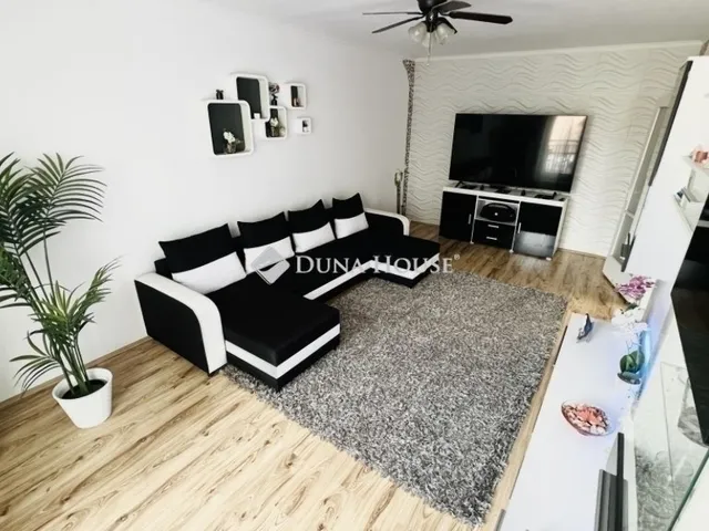 Eladó lakás Budapest XVII. kerület 73 nm