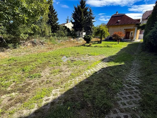 Eladó telek Budapest XIV. kerület 1106 nm