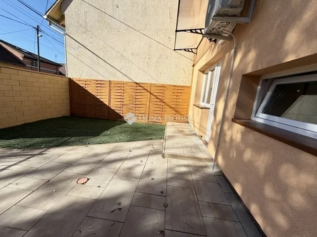 Eladó lakás Budapest XIX. kerület 70 nm