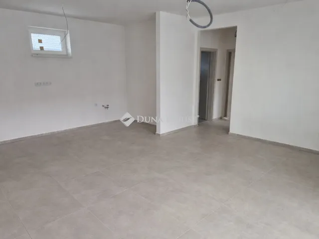 Eladó ház Üllő 95 nm