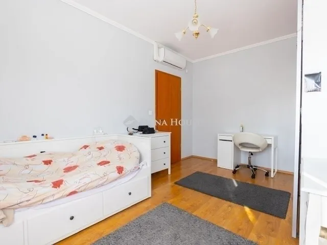 Eladó ház Budapest XVIII. kerület, Gloriett-telep 130 nm