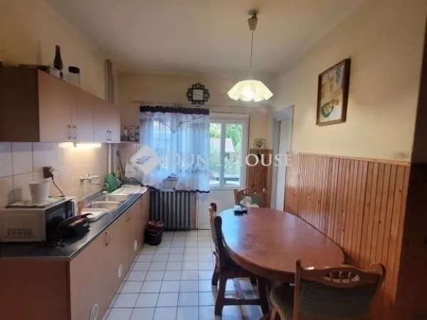 Eladó ház Budapest XVIII. kerület, Újpéteritelep 143 nm