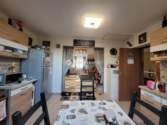 Eladó ház Budapest XVIII. kerület, Újpéteritelep 143 nm