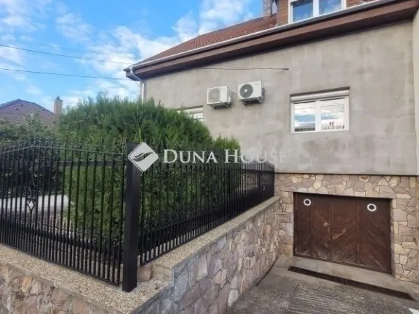 Eladó ház Budapest XVIII. kerület, Újpéteritelep 143 nm