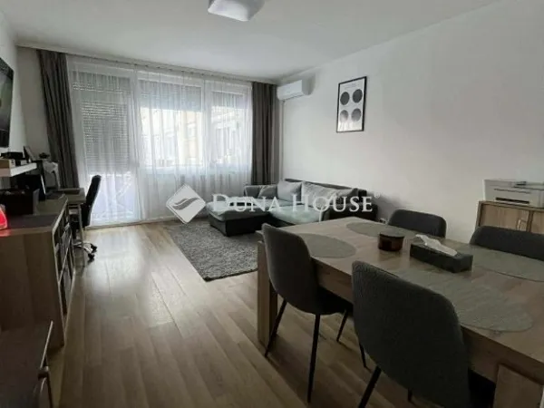 Eladó lakás Dabas 57 nm